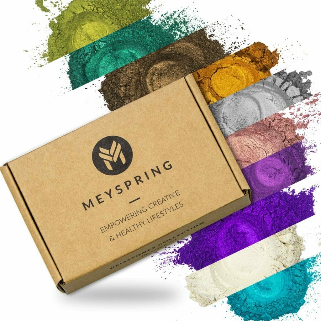 Meyspring makeup palette from the Gemstones Collection, featuring different colored powders with Mica Powder.